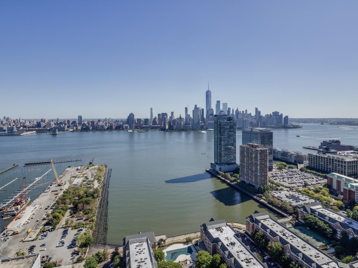 Deedee'S Sky Rise Apartments At Newport II Jersey City Zewnętrze zdjęcie